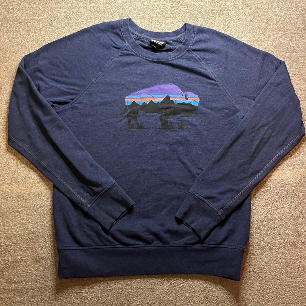 Patagonia Mens Small Navy Blue Bison Graphic Organic Cotton Sweatshirt Gorpcore